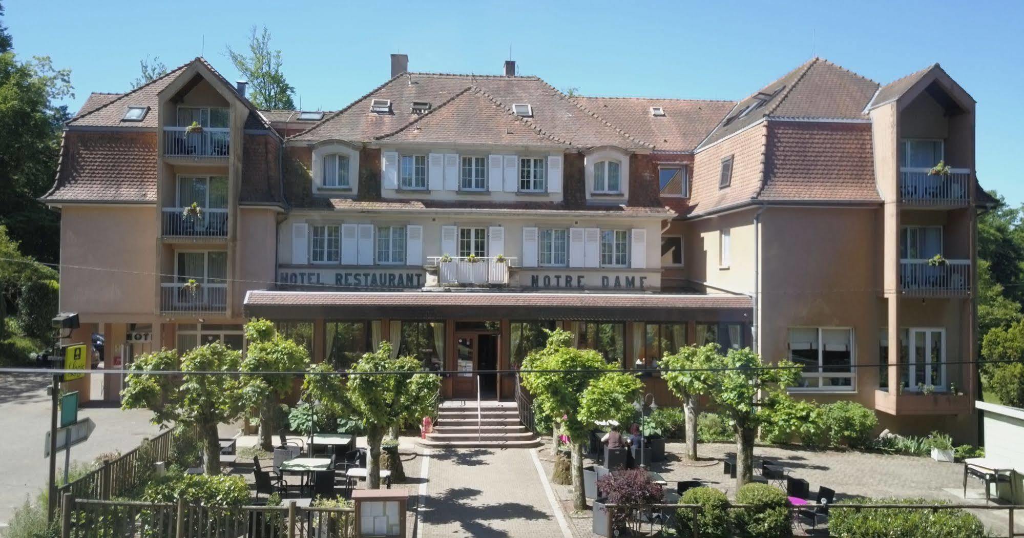 Logis Hotel Notre-Dame De Bonne Fontaine Danne-et-Quatre-Vents Exteriör bild